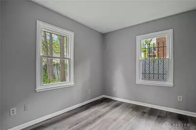 245 E Beechwood Avenue, Dayton, OH 45405 - Photo 10