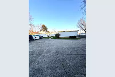 1830 Roslyn Avenue, Kettering, OH 45429 - Photo 8