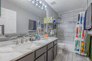 6553 Fountainhead Dr, Huber Heights, OH 45424 - Photo 16
