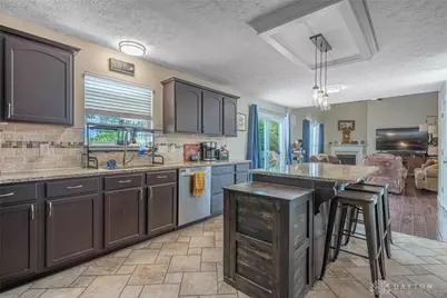6553 Fountainhead Drive, Huber Heights, OH 45424 - Photo 6