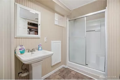 317 E Dixon Avenue, Oakwood, OH 45419 - Photo 44