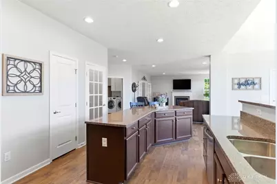 6890 Norman Cross Lane, Washington Twp, OH 45459 - Photo 16