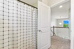 6890 Norman Cross Ln, Washington Twp, OH 45459 - Photo 26