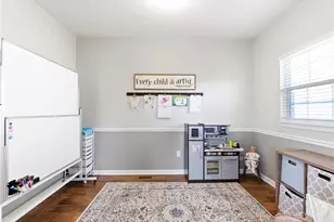 6890 Norman Cross Ln, Washington Twp, OH 45459 - Photo 10