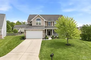 6890 Norman Cross Ln, Washington Twp, OH 45459 - Photo 2