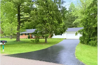 1431 Meadow Lane, Yellow Springs Vlg, OH 45387 - Photo 4