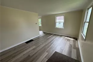 1966 Peach Tree Ave, Dayton, OH 45406 - Photo 4