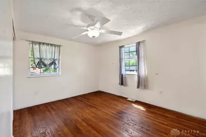 6608 Stranwood Drive, Englewood, OH 45322 - Photo 18