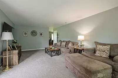 5718 Woodmore Drive, Dayton, OH 45414 - Photo 4