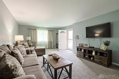 5718 Woodmore Drive, Dayton, OH 45414 - Photo 6