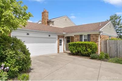 2196 Red Rock Drive, Beavercreek, OH 45431 - Photo 4