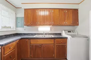 4642 Knobhill Dr, Huber Heights, OH 45424 - Photo 14