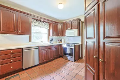 254 Volusia Avenue, Oakwood, OH 45409 - Photo 14