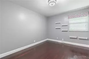 467 W Rahn Rd, Washington Twp, OH 45429 - Photo 14
