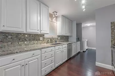 467 W Rahn Road, Washington Twp, OH 45429 - Photo 10