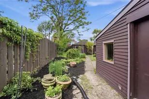 147 Henry St, Dayton, OH 45403 - Photo 30