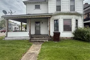 979 Lagonda Ave, Springfield, OH 45503 - Photo 1