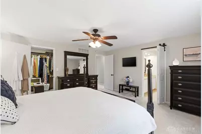 8916 Paragon Road, Centerville, OH 45458 - Photo 20