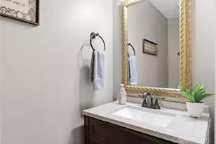 8916 Paragon Rd, Centerville, OH 45458 - Photo 8