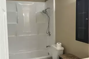 4042 Quail Bush Dr, Dayton, OH 45424 - Photo 8