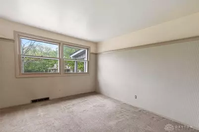 2324 Ivy Crest Drive, Bellbrook, OH 45305 - Photo 6