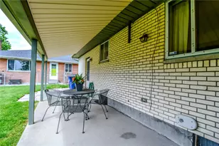 1404 Pinecrest Dr, Dayton, OH 45414 - Photo 32