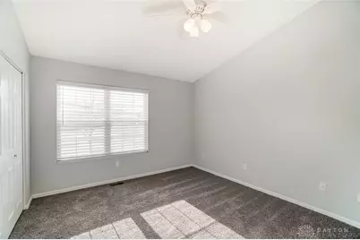 9351 Captiva Bay, Miamisburg, OH 45342 - Photo 18
