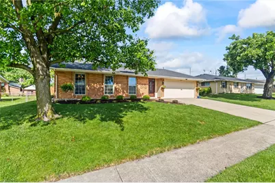 7147 Chadbourne Drive, Huber Heights, OH 45424 - Photo 2