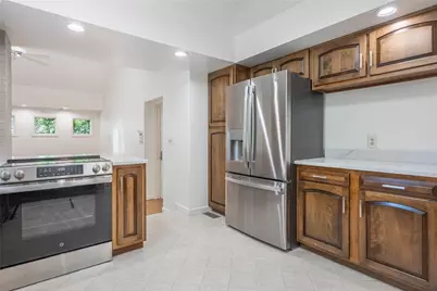 212 Grandon Road, Oakwood, OH 45419 - Photo 12