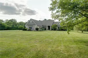6372 Hartzell Rd, Greenville, OH 45331 - Photo 2