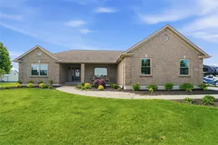 3413 Ash Meadow Ln, Franklin, OH 45005 - Photo 2