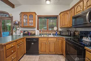 4445 Pinehill Dr, Dayton, OH 45424 - Photo 18