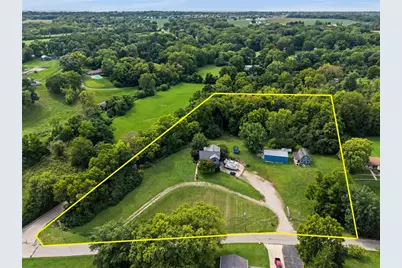 4445 Pinehill Drive, Dayton, OH 45424 - Photo 2