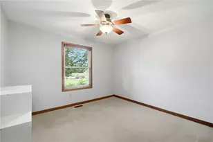 196 Cambria Dr, Beavercreek, OH 45440 - Photo 36