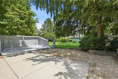 196 Cambria Drive, Beavercreek, OH 45440 - Photo 48