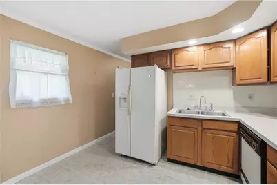 2535 Eckley Boulevard, Miami Township, OH 45449 - Photo 12