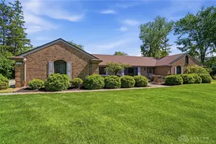 1081 Cedar Creek Cir, Washington Twp, OH 45459 - Photo 60