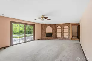 1081 Cedar Creek Cir, Washington Twp, OH 45459 - Photo 24