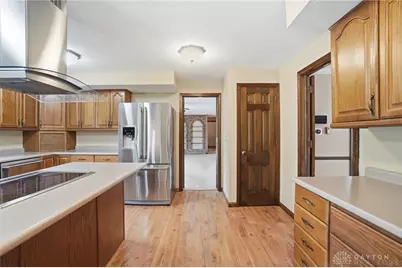 1081 Cedar Creek Circle, Washington Twp, OH 45459 - Photo 14
