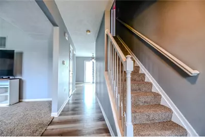 2005 Clearstream Way, Englewood, OH 45315 - Photo 4