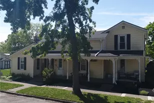 202 S Cherry St, Germantown, OH 45327 - Photo 1