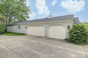 6107 Old Spanish Trail, Washington Twp, OH 45459 - Photo 4