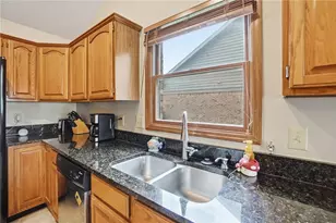9469 Country Path Trail, Miami Township, OH 45342 - Photo 16
