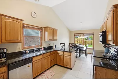 9469 Country Path Trail, Miami Township, OH 45342 - Photo 14