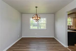 5689 Westcreek Dr, Trotwood, OH 45426 - Photo 10