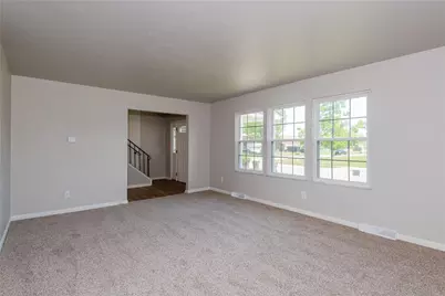 5689 Westcreek Drive, Trotwood, OH 45426 - Photo 8