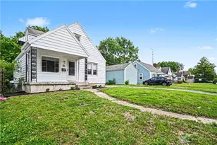 4048 Old Riverside Dr, Harrison Twp, OH 45405 - Photo 2