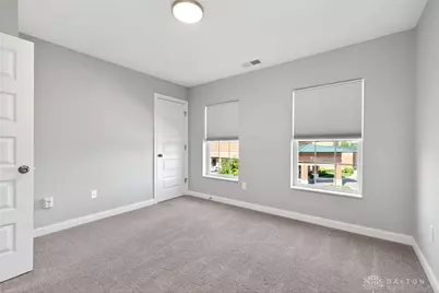 24 N Center Street, Springfield, OH 45502 - Photo 30