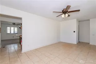 189 Katy Ln, Englewood, OH 45322 - Photo 4