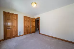 185 Barrington Village Dr, Beavercreek Twp, OH 45385 - Photo 40